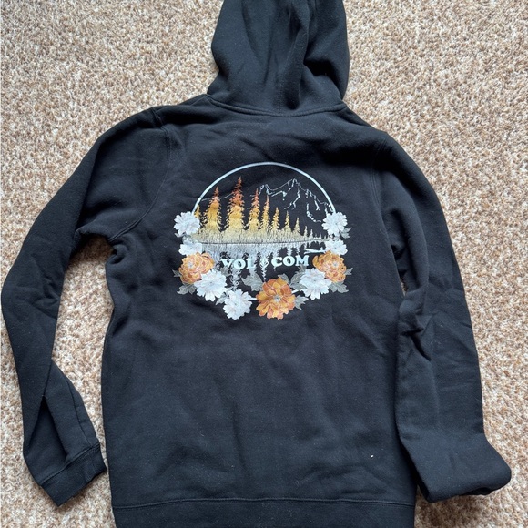 Volcolm hoodie size medium - Picture 3 of 4